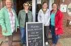 	Erzieherin Anita Schneider, Kindergarten-Leiterin Birgit Bhm, Praktikantin Lientje Otto und Erzieherin Elke Rothenga